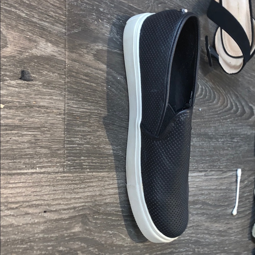 Platform shoes - Picture 3 of 3